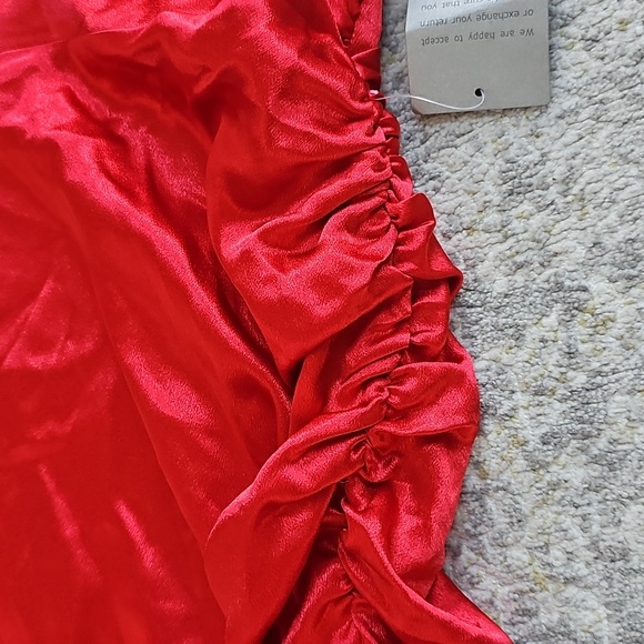 NWT CHELSEA28 Dress Red Sateen Ruched Side Midi Cocktail Medium Gown - Picture 4 of 8